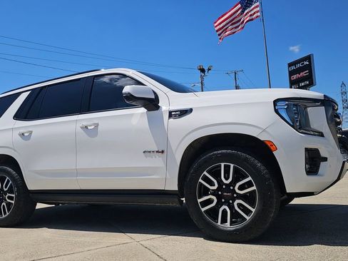 Used 2021 GMC Yukon AT4 w/ AT4 Premium Package AWD/4WD image 1