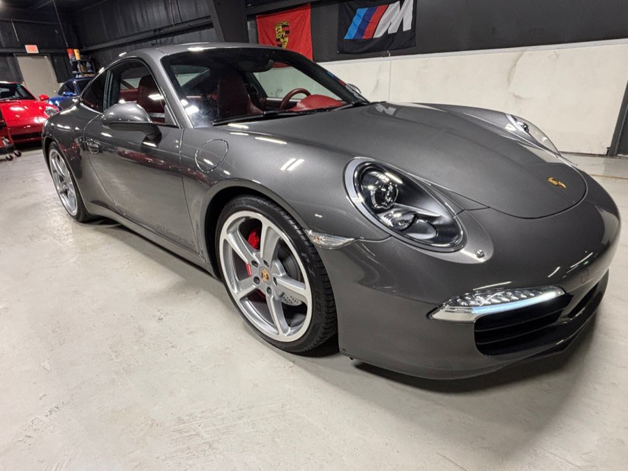 Used 2014 Porsche 911 Carrera S RWD image 4