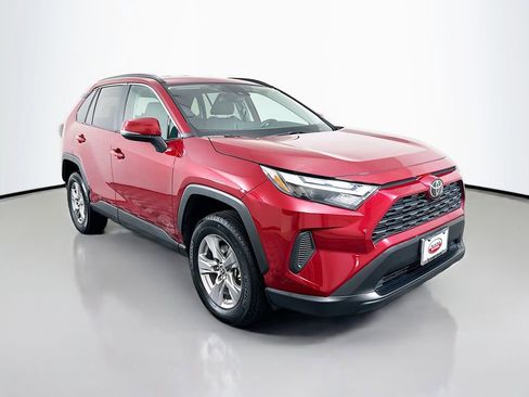 Certified 2025 Toyota RAV4 XLE image 3
