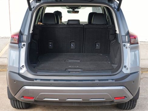Used 2023 Nissan Rogue SL w/ SL Premium Package FWD image 9