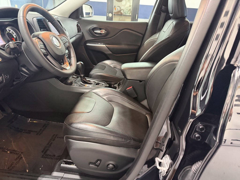 Used 2022 Jeep Cherokee Latitude Lux AWD/4WD image 29