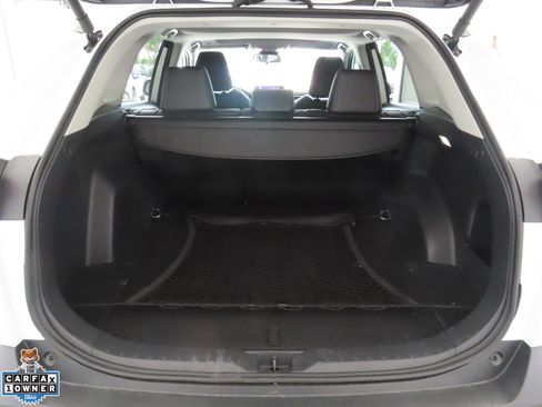 Used 2025 Toyota RAV4 XLE Premium FWD image 24