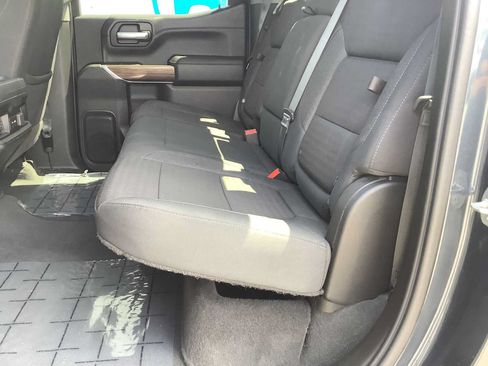 Used 2021 Chevrolet Silverado 1500 LT Trail Boss w/ Convenience Package II AWD/4WD image 13