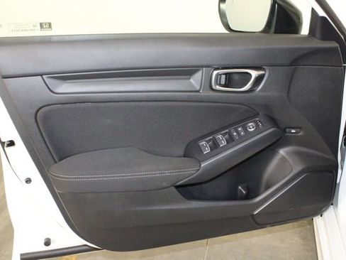 Used 2025 Honda Civic Sport image 15