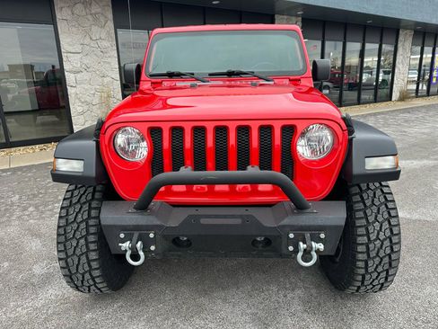Used 2018 Jeep Wrangler Unlimited Sport S AWD/4WD image 10