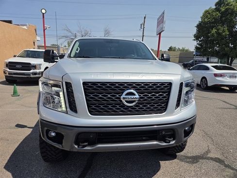Used 2018 Nissan Titan PRO-4X w/ Pro-4x Utility Package AWD/4WD image 4