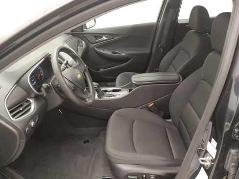 Used 2023 Chevrolet Malibu LT image 17