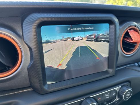 Used 2023 Jeep Gladiator Mojave w/ LED Lighting Group image 28