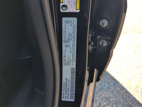 Used 2025 RAM 1500 Big Horn image 33