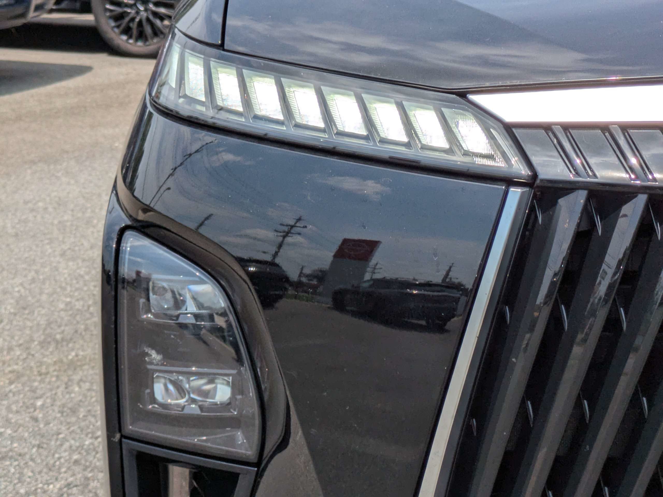 Used 2026 INFINITI QX80 Luxe w/ Cargo Package AWD/4WD image 10