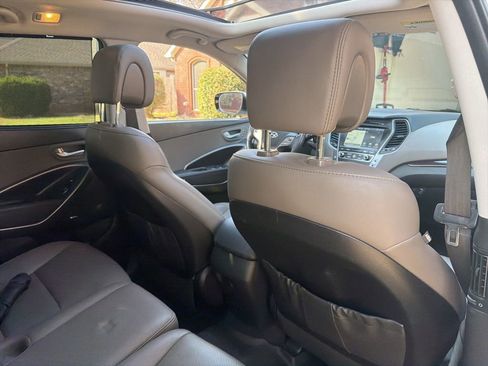 Used 2017 Hyundai Santa Fe Sport image 14