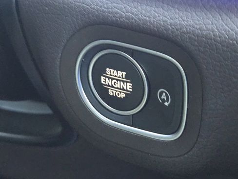 Used 2022 Mercedes-Benz GLE 350 image 17