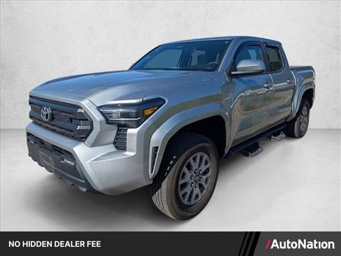 Used 2024 Toyota Tacoma SR5 AWD/4WD image 1