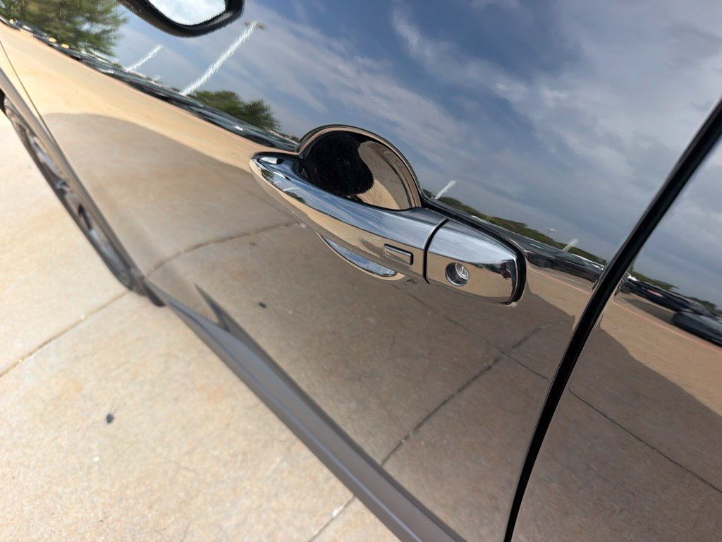 Used 2026 Nissan Rogue SV FWD image 10