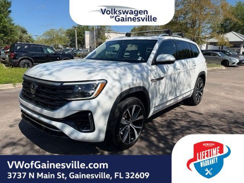 Certified 2024 Volkswagen Atlas SEL Premium R-Line AWD/4WD image 3