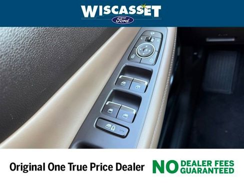 Used 2023 Hyundai Santa Fe Limited image 25