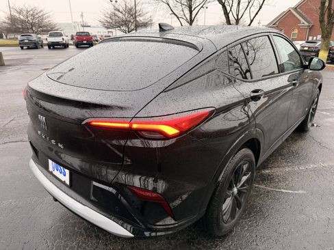 Used 2025 Buick Envista Sport Touring w/ Convenience I Package image 3