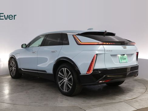 Used 2024 Cadillac Lyriq Luxury RWD image 17