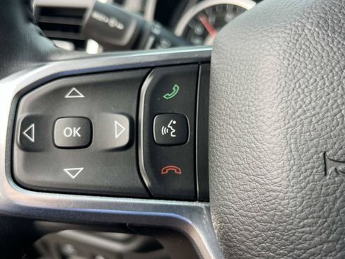 Used 2021 RAM 1500 Laramie AWD/4WD image 32