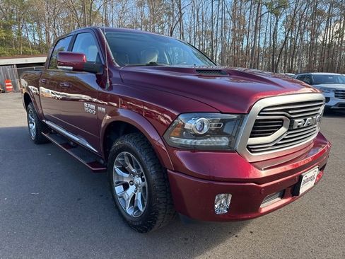 Used 2018 RAM 1500 Limited image 7