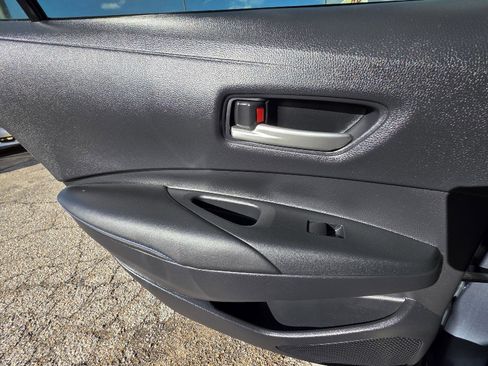 Used 2020 Toyota Corolla SE image 25