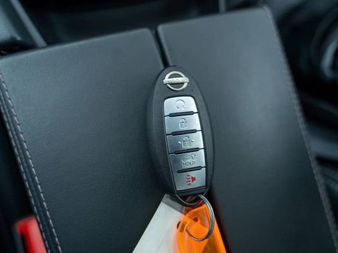 Used 2022 Nissan Rogue Platinum w/ Head-Up Display Package image 39