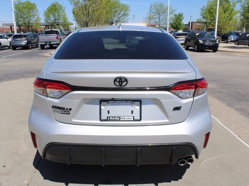 Used 2023 Toyota Corolla SE image 8