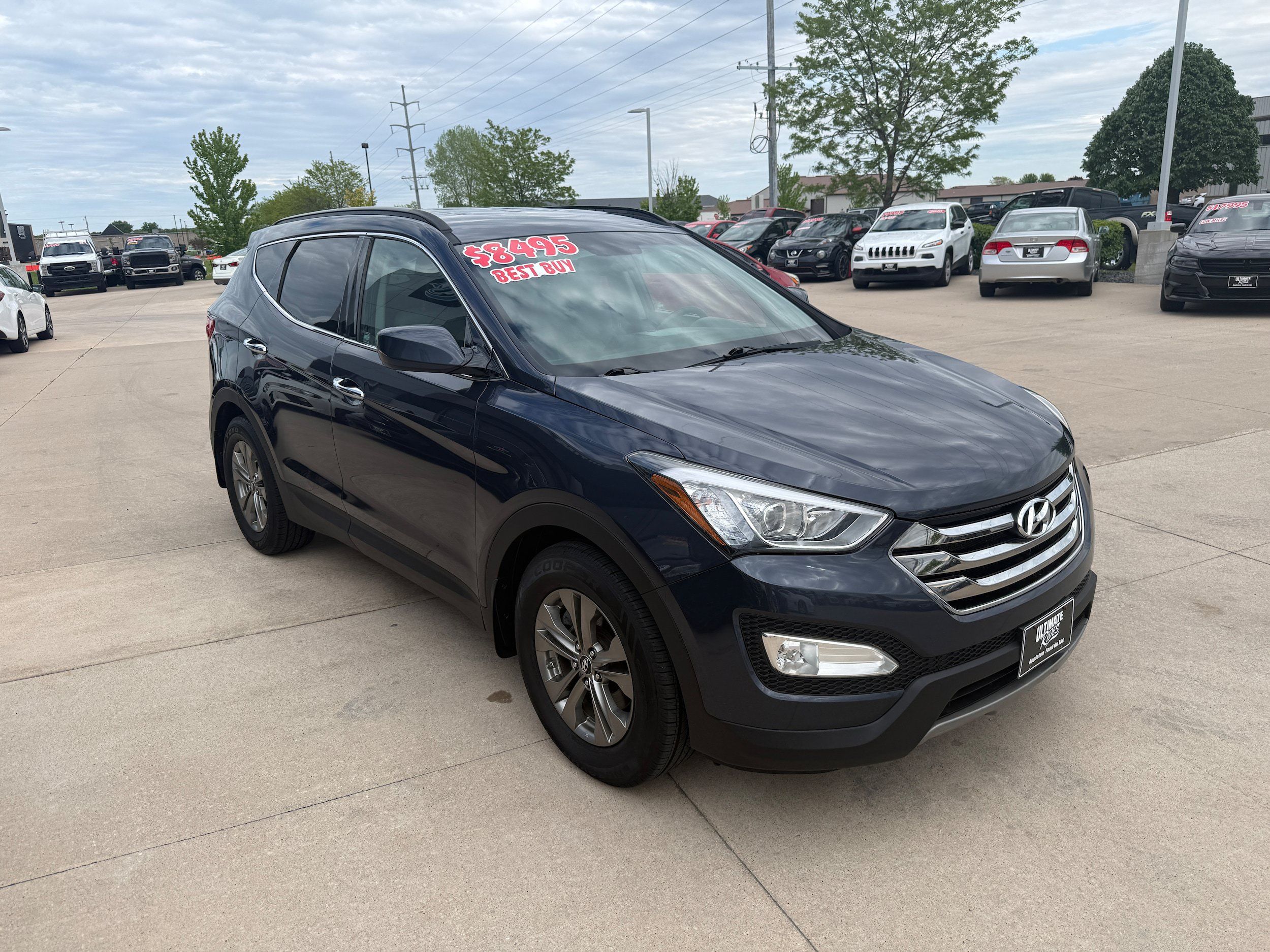 Used 2014 Hyundai Santa Fe Sport w/ Popular Equipment Package 02 FWD image 2