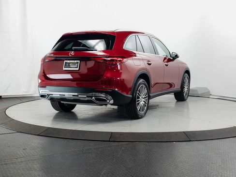 Certified 2026 Mercedes-Benz GLC 300 4MATIC image 33