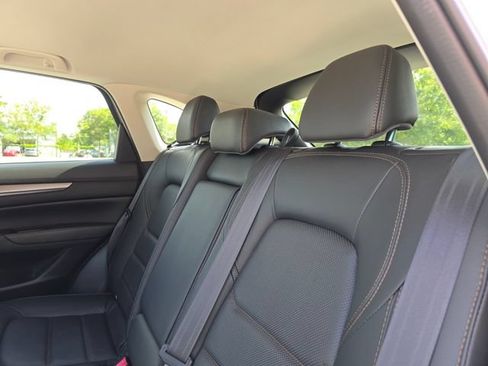 Used 2021 MAZDA CX-5 Touring w/ Touring Preferred SV Package FWD image 17