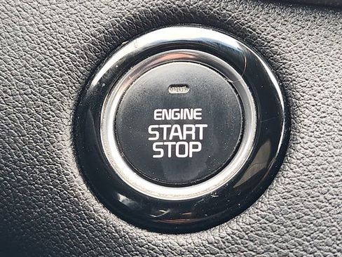 Used 2018 Kia Sorento SX image 21