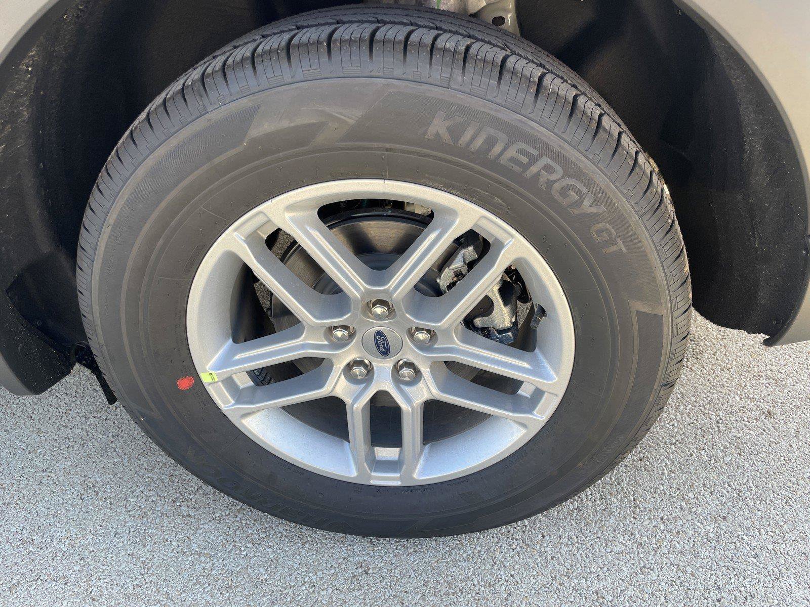 New 2026 Ford Explorer Active w/ Active Comfort Package RWD image 36