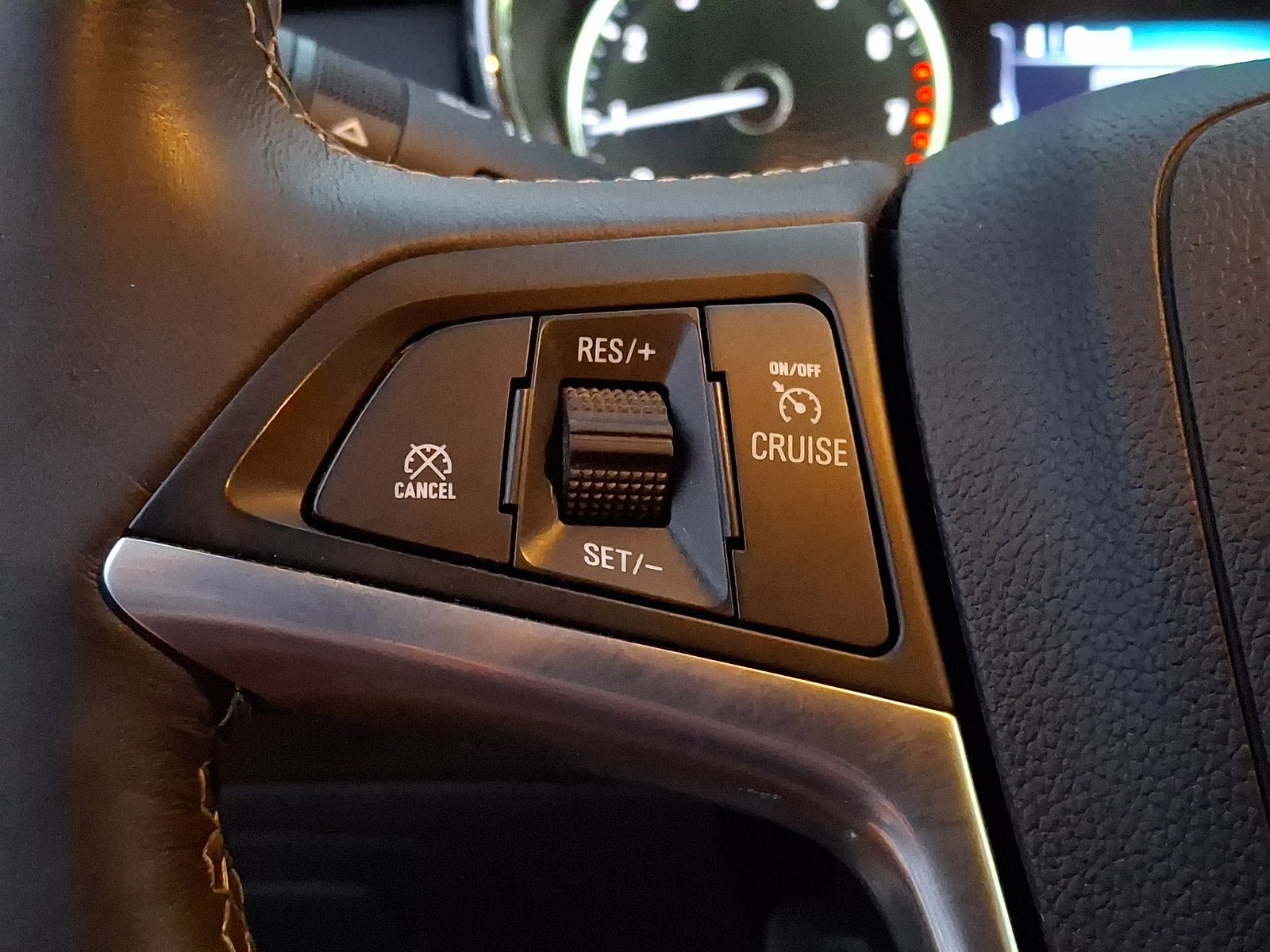 Certified 2022 Buick Encore Preferred w/ Safety Package AWD/4WD image 22