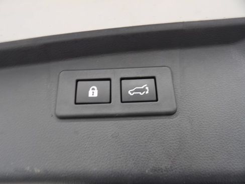 Used 2022 Subaru Outback Limited AWD/4WD image 31