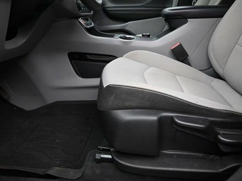 Used 2022 GMC Terrain SLE w/ LPO, Floor Liner Package image 12