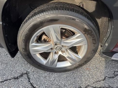 Used 2016 Toyota Highlander Limited image 34