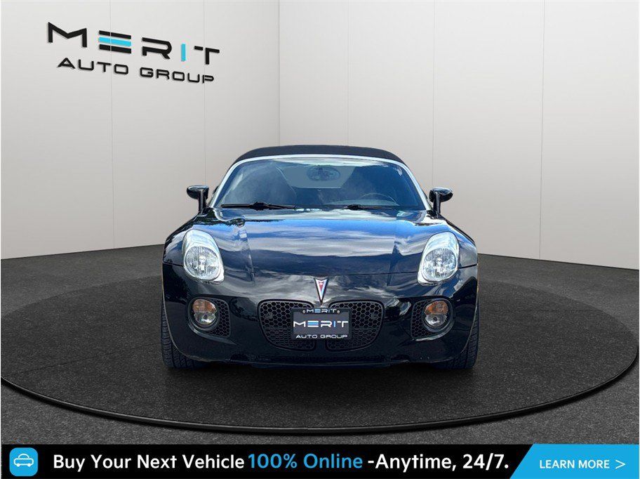 Used 2007 Pontiac Solstice GXP w/ Premium Package RWD image 3