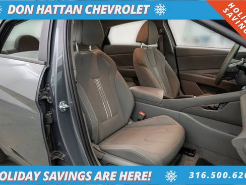 Used 2024 Hyundai Elantra SEL image 30
