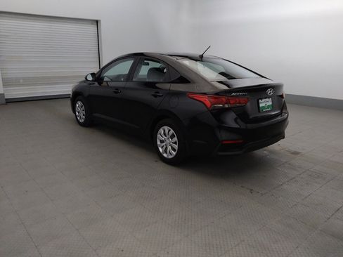 Used 2018 Hyundai Accent SE FWD image 3