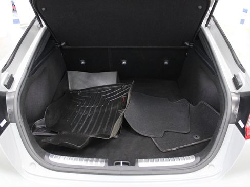 Used 2019 Kia Stinger GT1 image 24