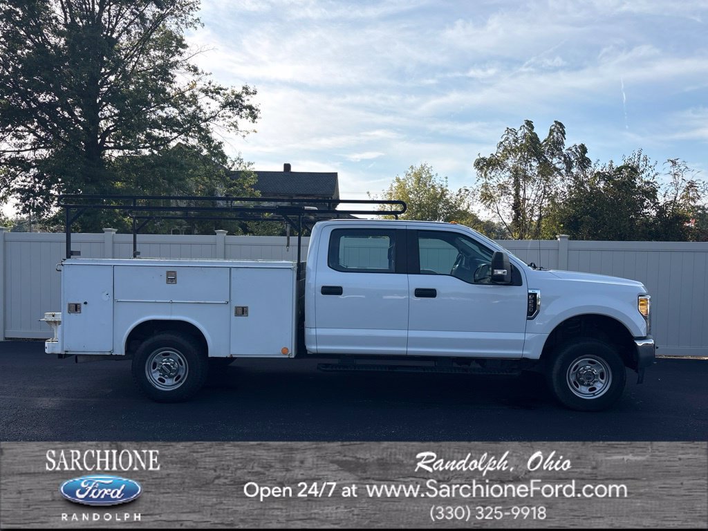 Used 2017 Ford F250 XL w/ Power Equipment Group AWD/4WD image 1