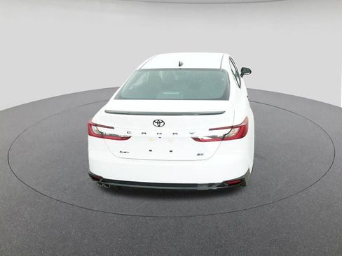 New 2026 Toyota Camry Hybrid image 7