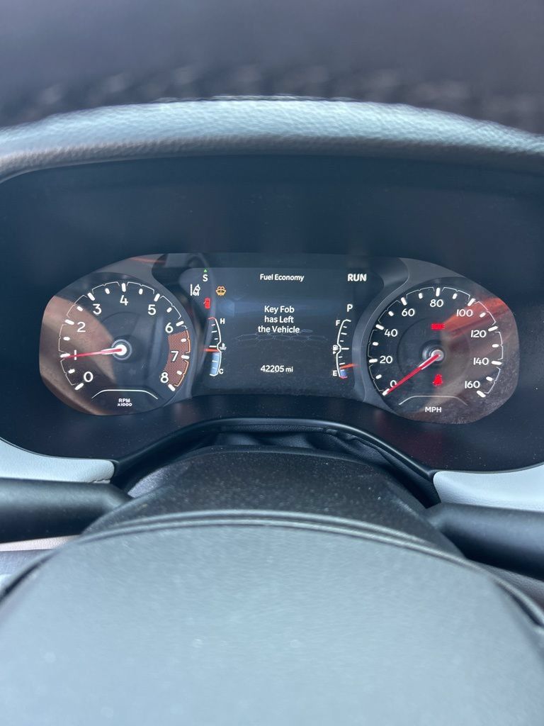 Used 2024 Jeep Compass Limited AWD/4WD image 9
