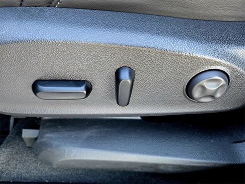 Used 2020 Buick Envision Essence image 26