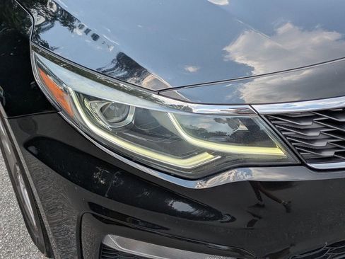 Used 2020 Kia Optima LX FWD image 9