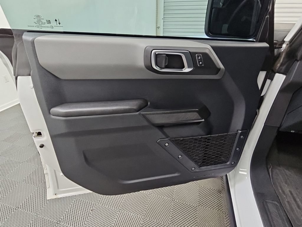 Used 2024 Ford Bronco Black Diamond AWD/4WD image 30