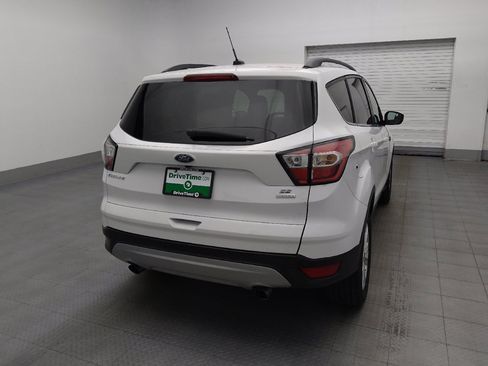 Used 2018 Ford Escape SE FWD image 7