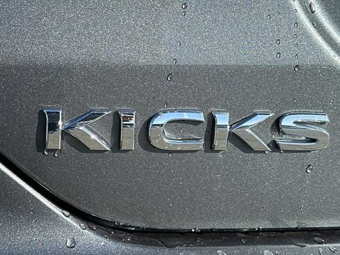 Certified 2025 Nissan Kicks Play S FWD image 32