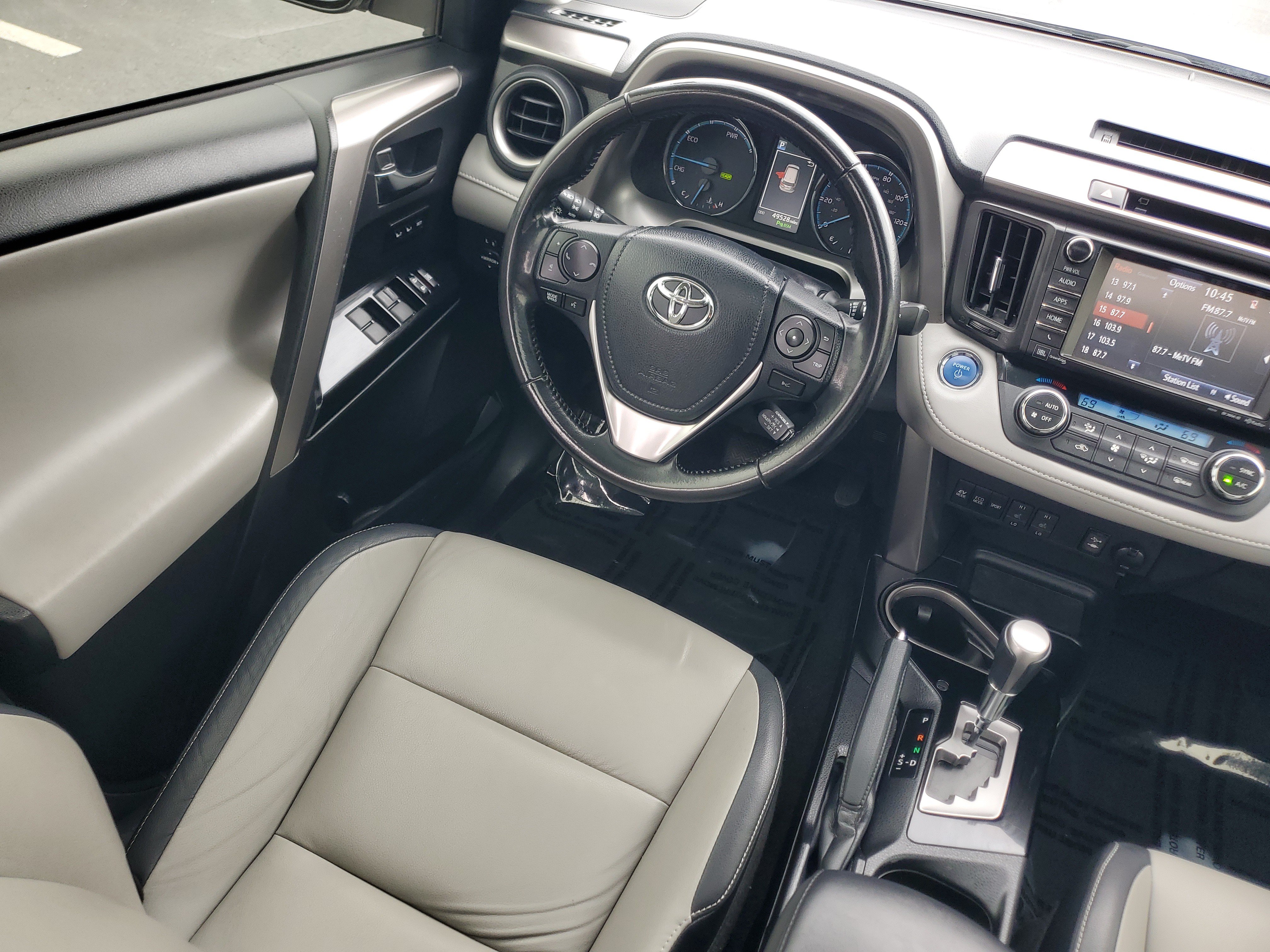 Certified 2018 Toyota RAV4 Limited w/ Advanced Technology Package AWD/4WD image 18