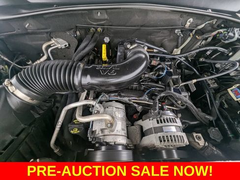 Used 2012 Jeep Liberty Sport RWD image 9